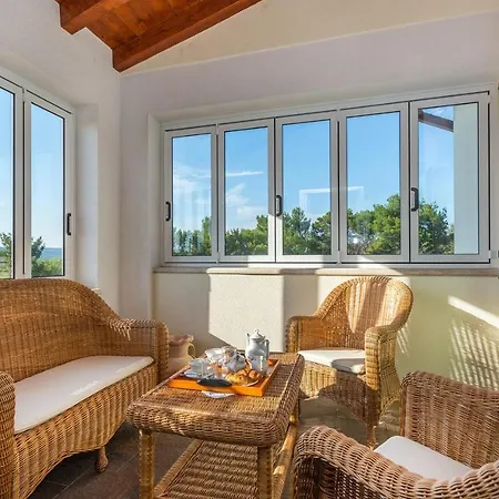 Beautiful Mare With Sea View And Summer Kitchen Villa *