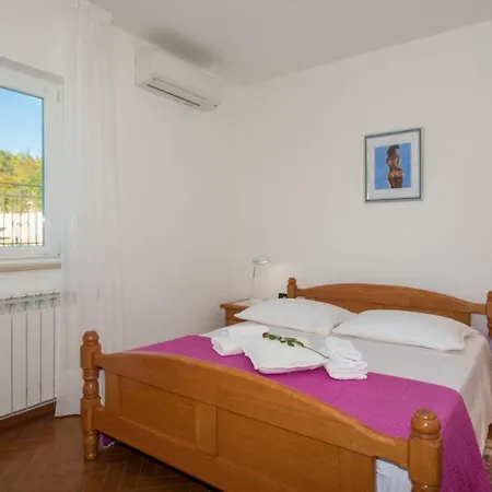 Beautiful Mare With Sea View And Summer Kitchen Villa