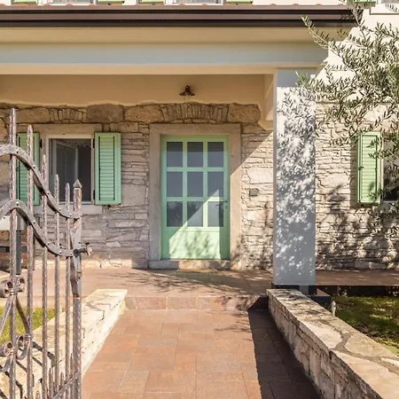 Villa Beautiful Mare With Sea View And Summer Kitchen
